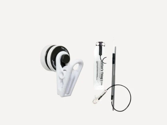 Two Little Fishes - Fish Feeders